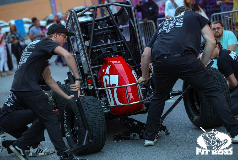 Race Jack vs. Standard Garage Jack – pitbossjacks
